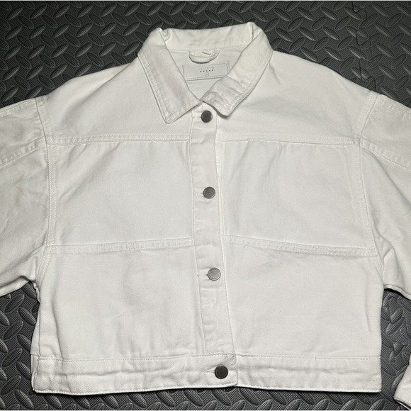 COPY - BLANKNYC Cropped Denim White women's 100% cotton oversize Jacket Size M - Picture 3 of 12